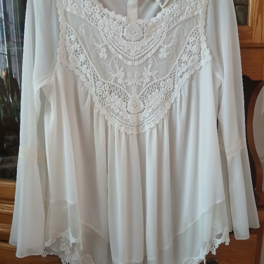 White Bell Sleeve Bib Collar Blouse